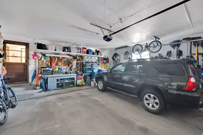 698 E 200 S, Bountiful, UT 84010 - Photo 30