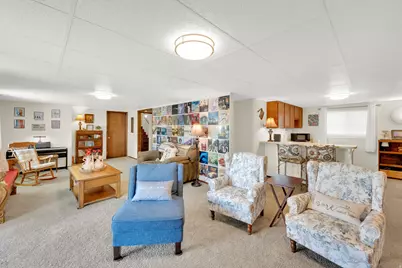 698 E 200 S, Bountiful, UT 84010 - Photo 20
