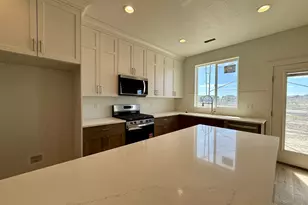 2829 W Guernsey Ln, Plain City, UT 84404 - Photo 4