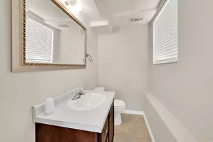 1245 E 3125 N, Layton, UT 84040 - Photo 18