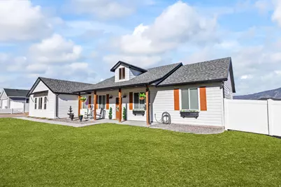 850 N 200 E, Elsinore, UT 84724 - Photo 2