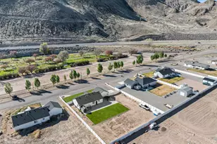850 N 200 E, Elsinore, UT 84724 - Photo 38