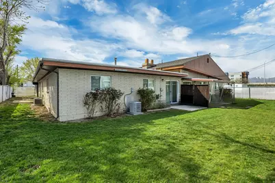 2318 W 3650 S, West Valley, UT 84119 - Photo 42