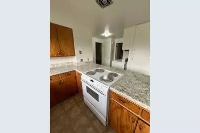 2318 W 3650 S, West Valley, UT 84119 - Photo 20