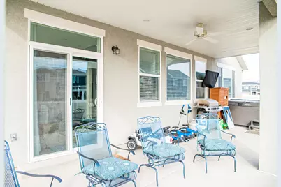 2353 W Thomas Ct, Syracuse, UT 84075 - Photo 38