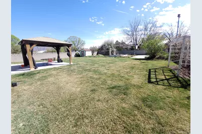 2451 W Tanya Ave, West Jordan, UT 84088 - Photo 40