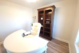 2451 W Tanya Ave, West Jordan, UT 84088 - Photo 8