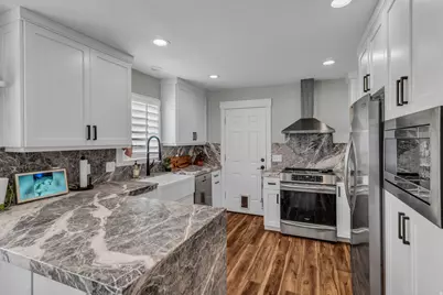 8292 S 560 E, Sandy, UT 84070 - Photo 2