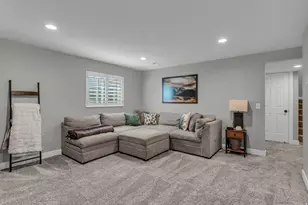 8292 S 560 E, Sandy, UT 84070 - Photo 16