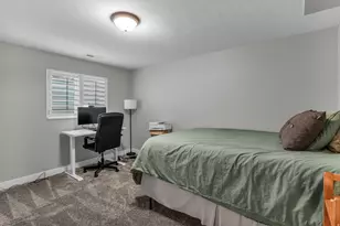 8292 S 560 E, Sandy, UT 84070 - Photo 20