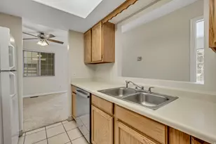 804 E Gatewood Dr S, Sandy, UT 84094 - Photo 8