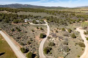 1438 S 2300 E, New Harmony, UT 84757 - Photo 36