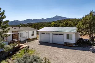 1438 S 2300 E, New Harmony, UT 84757 - Photo 14
