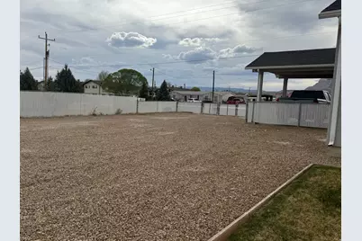 220 E 100 S, Huntington, UT 84528 - Photo 28