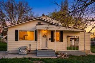 3813 S Grandview Dr E, Ogden, UT 84403 - Photo 2