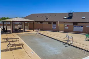 1150 W Red Hills Pkwy, Washington, UT 84780 - Photo 14