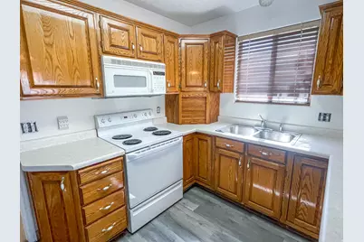 1150 W Red Hills Pkwy #73, Washington, UT 84780 - Photo 4