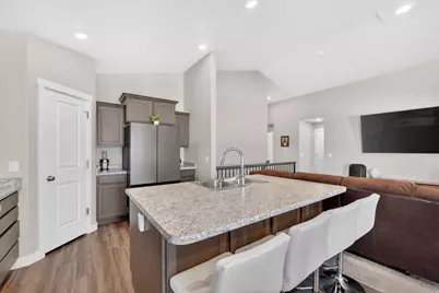 2358 N 250 W, Tooele, UT 84074 - Photo 6