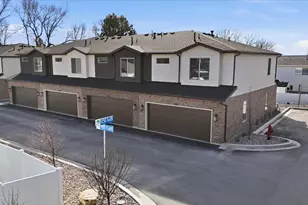 1255 S 985 E, Ogden, UT 84404 - Photo 2