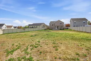 2512 N Jonathan Pl, Saratoga Springs, UT 84045 - Photo 38