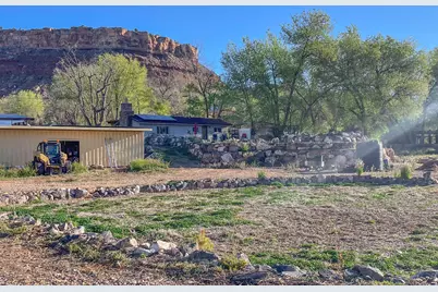 57 W Main St S, Rockville, UT 84763 - Photo 12