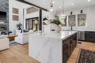 6861 E Summit Peak Cir, Huntsville, UT 84317 - Photo 16