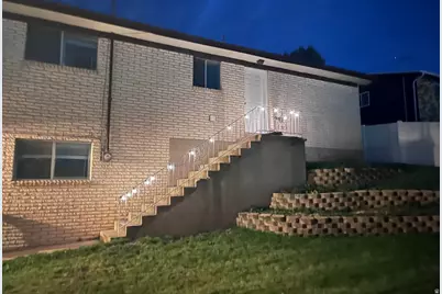 2136 S 900 E, Bountiful, UT 84010 - Photo 32