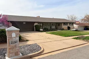 2136 S 900 E, Bountiful, UT 84010 - Photo 2