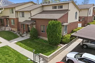 1113 Country Hills Dr, Ogden, UT 84403 - Photo 2