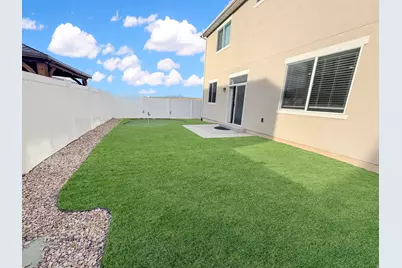 2126 W Lydia Ln, Syracuse, UT 84075 - Photo 18