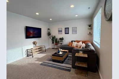 2126 W Lydia Ln, Syracuse, UT 84075 - Photo 12