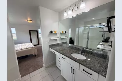 2126 W Lydia Ln, Syracuse, UT 84075 - Photo 28