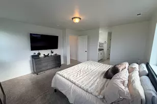 2126 W Lydia Ln, Syracuse, UT 84075 - Photo 22