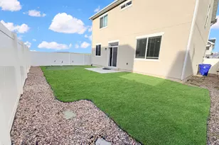 2126 W Lydia Ln, Syracuse, UT 84075 - Photo 14