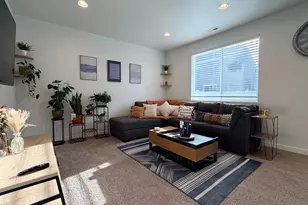 2126 W Lydia Ln, Syracuse, UT 84075 - Photo 8