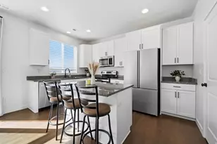 2126 W Lydia Ln, Syracuse, UT 84075 - Photo 6