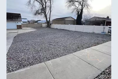 2549 W 11400 S, South Jordan, UT 84095 - Photo 38