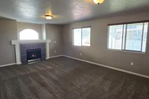 1186 N 2425 W, Layton, UT 84041 - Photo 16