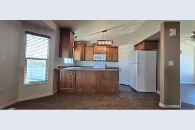 1186 N 2425 W, Layton, UT 84041 - Photo 8