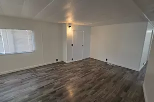 286 N Lionel St W, North Salt Lake, UT 84054 - Photo 14