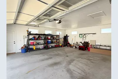 1113 W Fawn Dr N, Pleasant View, UT 84414 - Photo 38