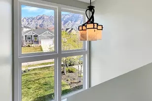 1113 W Fawn Dr N, Pleasant View, UT 84414 - Photo 14