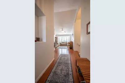 14301 S Elsbrook Cir, Draper, UT 84020 - Photo 2