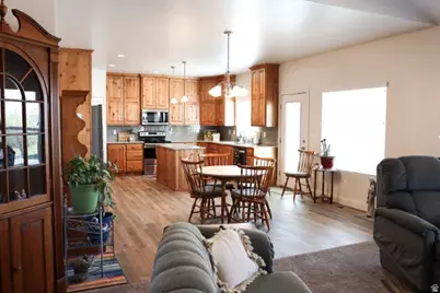 1381 W 3225 S, Perry, UT 84302 - Photo 6