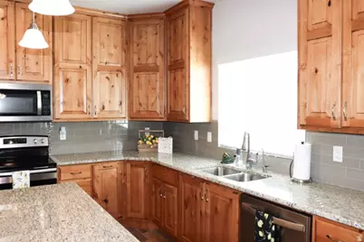 1381 W 3225 S, Perry, UT 84302 - Photo 4