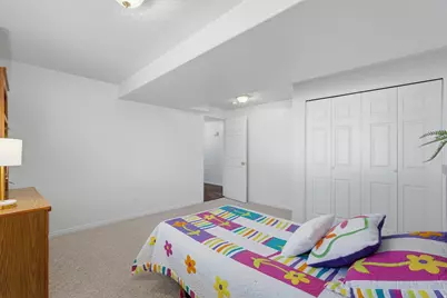 1468 N Flint Meadow Dr W, Kaysville, UT 84037 - Photo 40