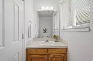 1468 N Flint Meadow Dr W, Kaysville, UT 84037 - Photo 34