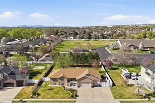 1468 N Flint Meadow Dr W, Kaysville, UT 84037 - Photo 58