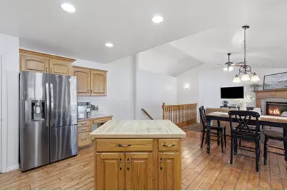 1468 N Flint Meadow Dr W, Kaysville, UT 84037 - Photo 32