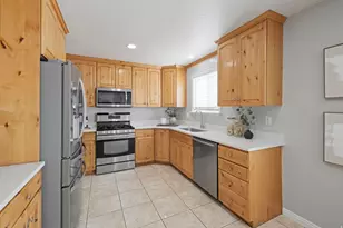 3117 W Davencourt Loop, Lehi, UT 84048 - Photo 10